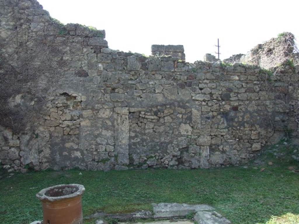 VII.4.56 Pompeii. March 2009. Looking west across Atrium.