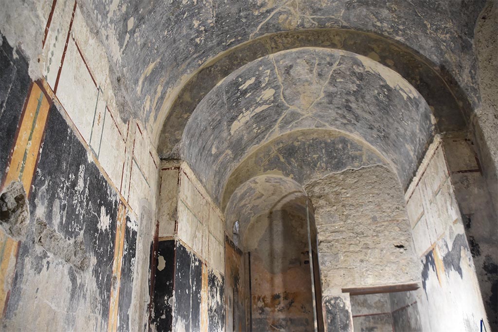 VII.5.8 Pompeii. July 2023.
Looking north across changing room 46, towards Piscina 48, on left, with square doorway to corridor 45, on right.
Work carried out under the auspices of the Archaeological Park of Pompeii since May 2022 has transformed their appearance.
Photograph © Parco Archeologico di Pompei.
