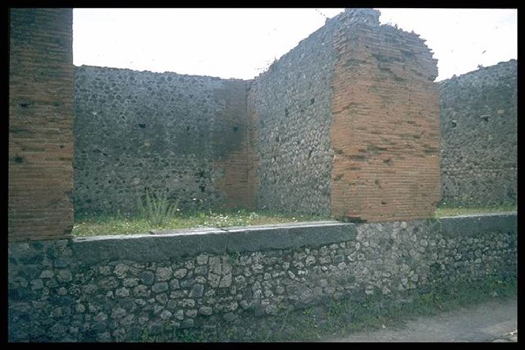 VII.7.25 Pompeii. Photographed 1970-79 by Günther Einhorn, picture courtesy of his son Ralf Einhorn.