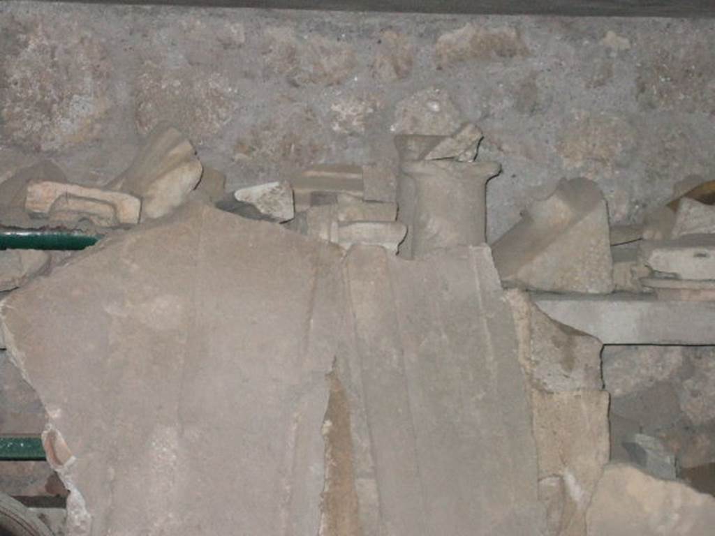 VII.7.30 Pompeii. December 2005.
