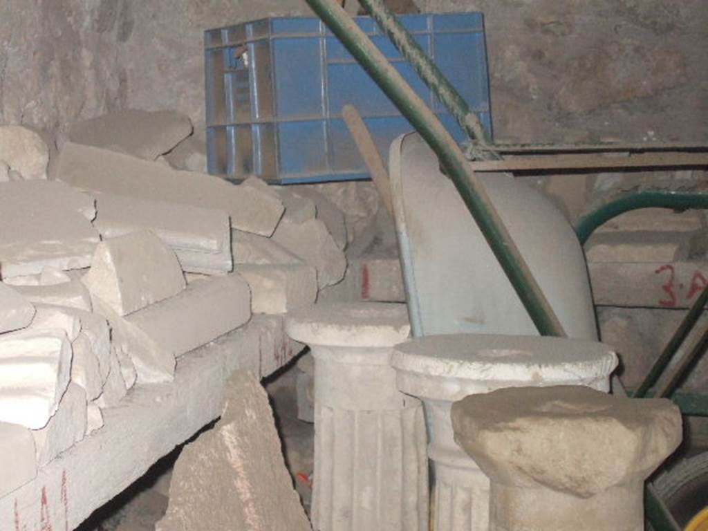 VII.7.30 Pompeii. December 2005.