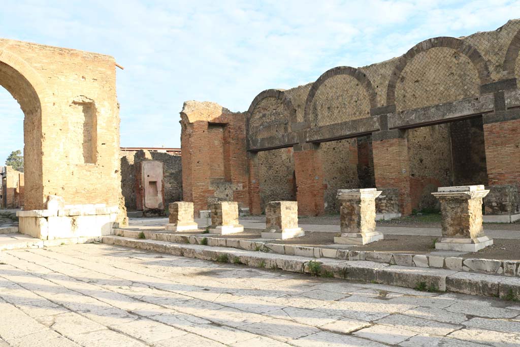 VII.8.00, Pompeii Forum. December 2108. Looking towards north-east corner. Photo courtesy of Aude Durand.