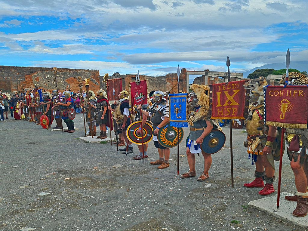 VII.8 Pompeii. 28th September 2024.
Looking south-east across Forum, during “Ludi Pompeiani” event. Photo courtesy of Giuseppe Ciaramella.