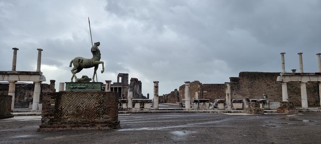 VII.8 Pompeii Forum. January 2023.
Looking west across Forum towards the entrance/exit to Via Marina, in centre. Photo courtesy of Miriam Colomer.