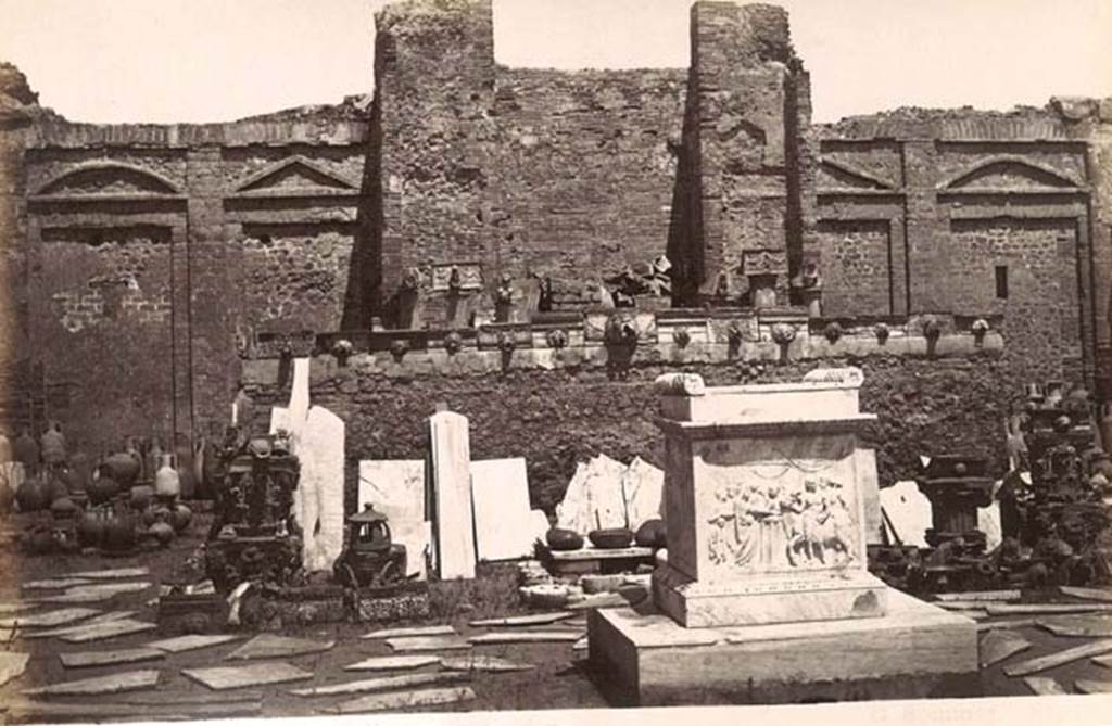 VII.9.2 Pompeii. Old photograph by Sommer. Photo courtesy of Rick Bauer.