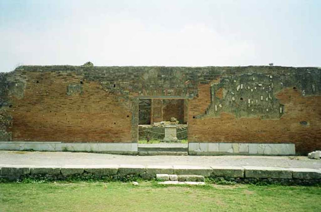 VII.9.2 Pompeii. July 2010. Temple portico and entrance. According to Mau, the space in front of the temple was occupied by a portico, of which no trace has been found. See Mau, A., 1907, translated by Kelsey F. W. Pompeii: Its Life and Art. New York: Macmillan. (Page 106). Photo courtesy of Rick Bauer.