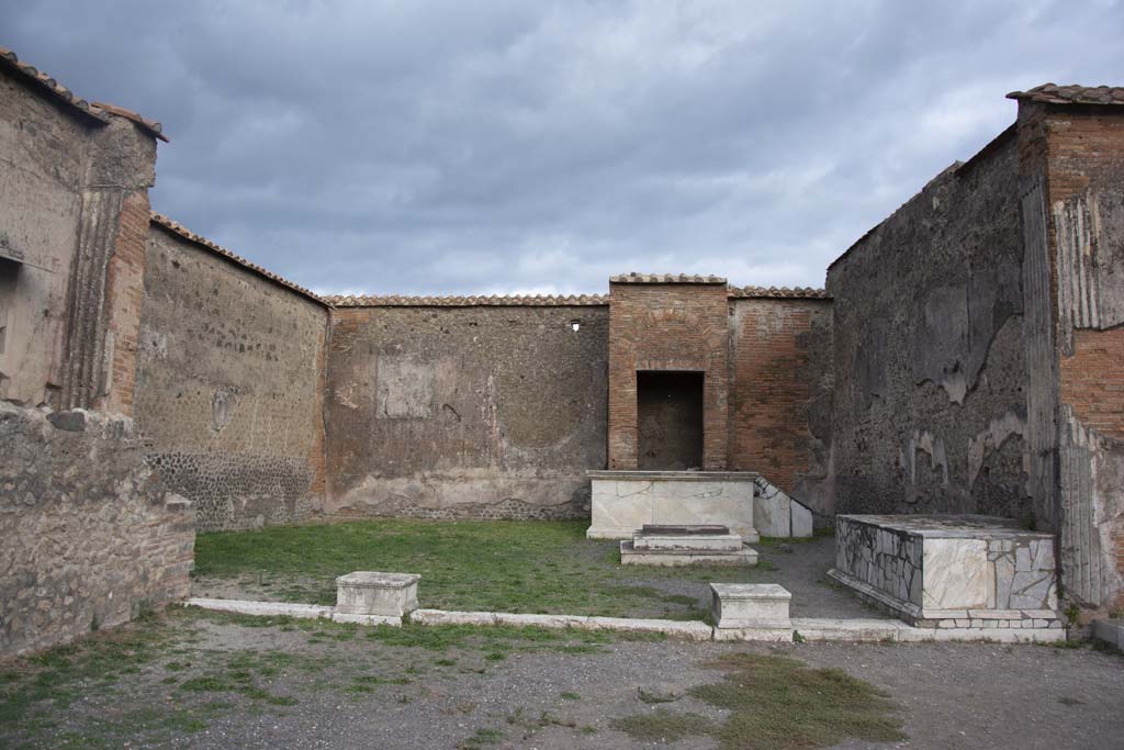 VII.9.7/8 Pompeii. October 2017. Looking towards north-east corner.
Foto Annette Haug, ERC Grant 681269 DÉCOR.