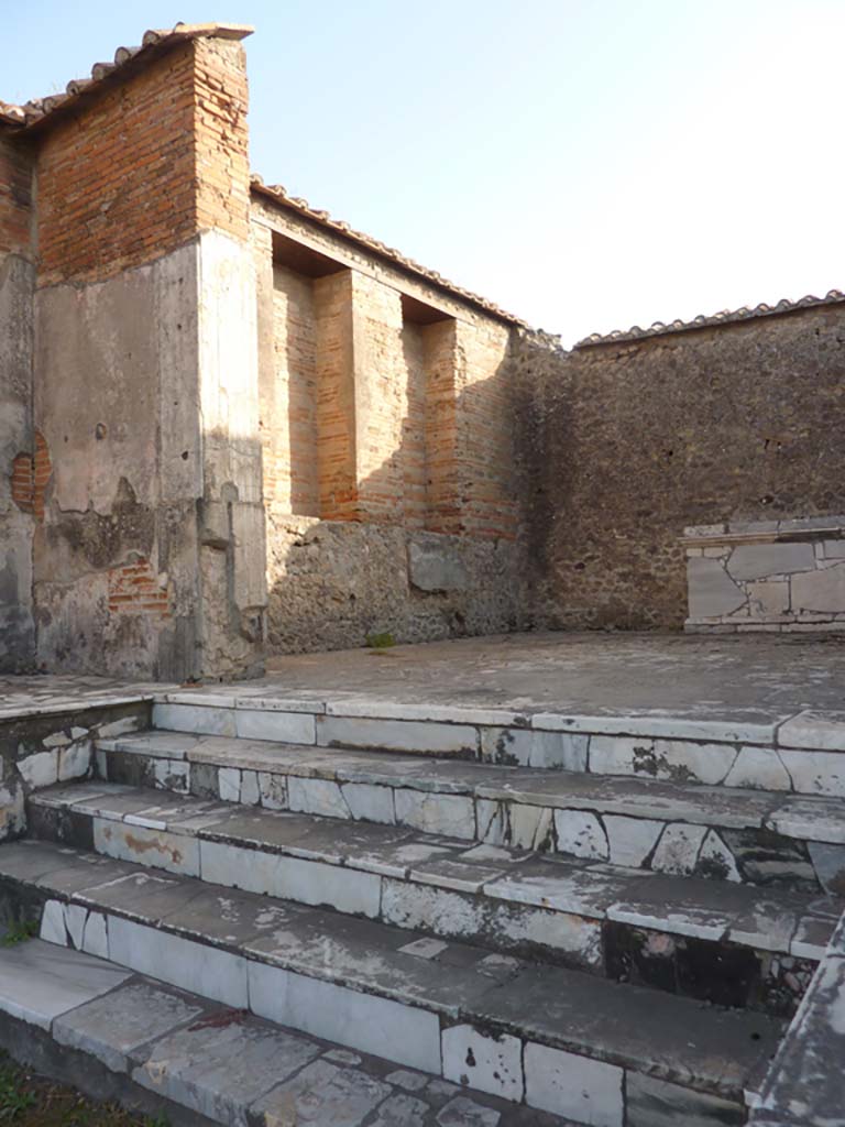 VII.9.7/8 Pompeii. October 2014. Looking towards north wall and north-east corner.
Foto Annette Haug, ERC Grant 681269 DÉCOR.