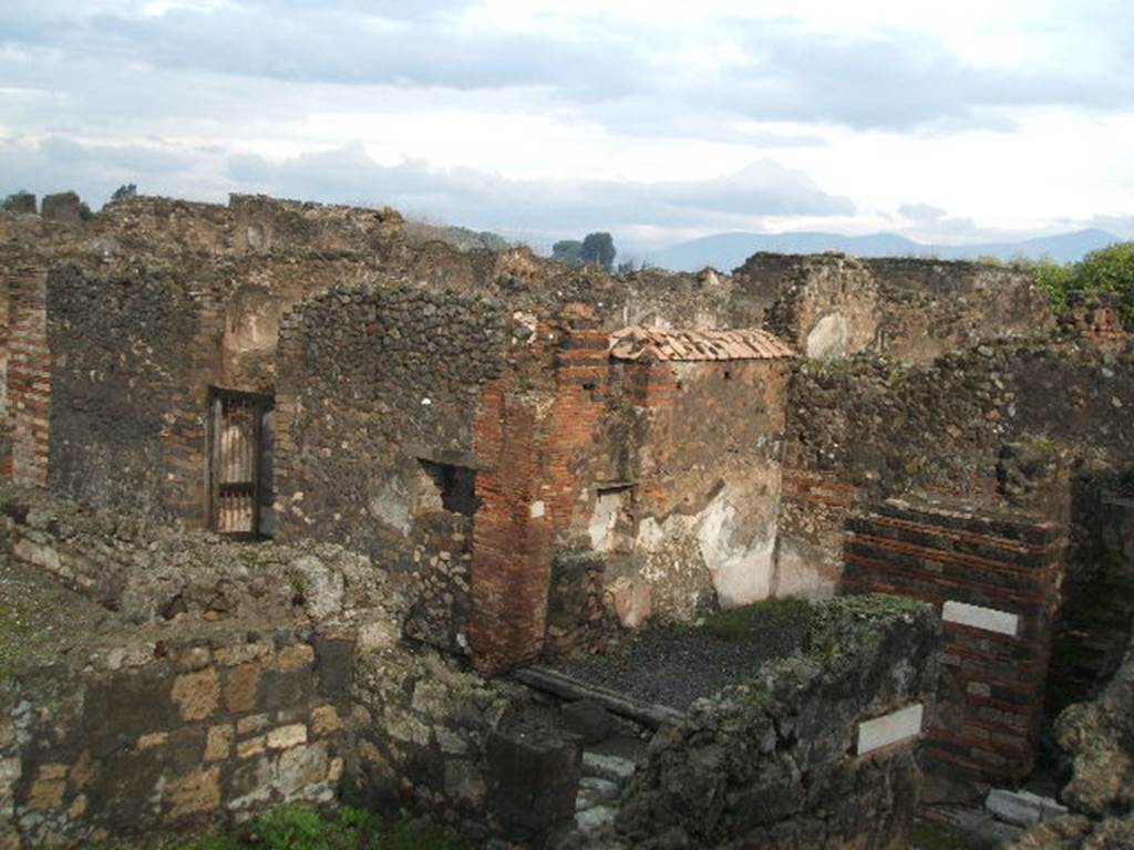 VII.10.3/2/1 Pompeii. December 2004. Looking east from Eumachia’s building.