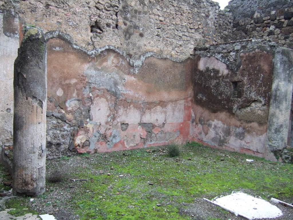 VII.10.3 Pompeii. December 2005. North wall and north-east corner of garden room 13.
According to Jashemski, on this wall was the large animal painting, but nothing now remains of this painting except the wide red border. According to Helbig, on the left, painted in its natural size, was a boar expecting an attack from a bear moving towards it. On the right a lion lay behind a rock, his expression grim as if his peace had been disturbed. In front lay another lion with its mouth half open, and in front of him stood a deer with front paw poised ready for flight. In the background a leopard pursued a gazelle.
See Helbig, W., 1868. Wandgemälde der vom Vesuv verschütteten Städte Campaniens. Leipzig: Breitkopf und Härtel. 1583, 1584.