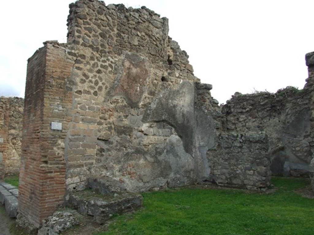 VII.12.4 Pompeii. December 2007. East wall of shop, with base of staircase.
According to Della Corte, an electoral recommendation was found written on the wall to the left of entrance number 4. It read �
Capella fac  [CIL IV 619].  See VII.12.3.
See Della Corte, M., 1965.  Case ed Abitanti di Pompei. Napoli: Fausto Fiorentino. (p.183)
