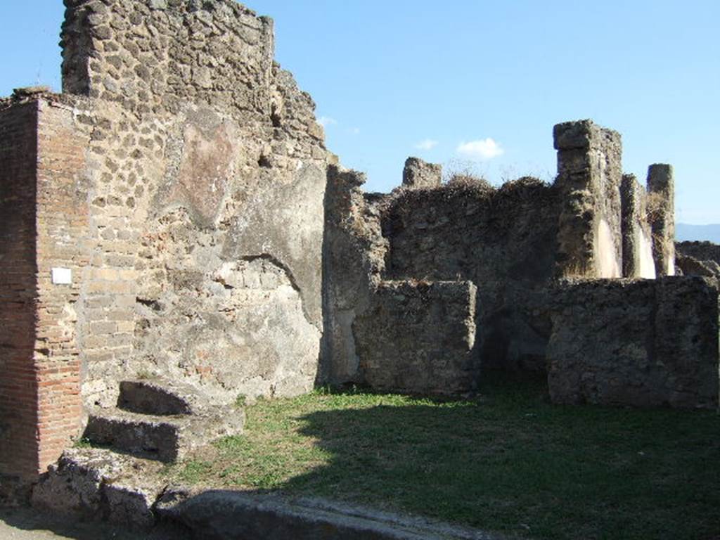 VII.12.4 Pompeii. September 2005. Looking towards east wall and south-east corner.