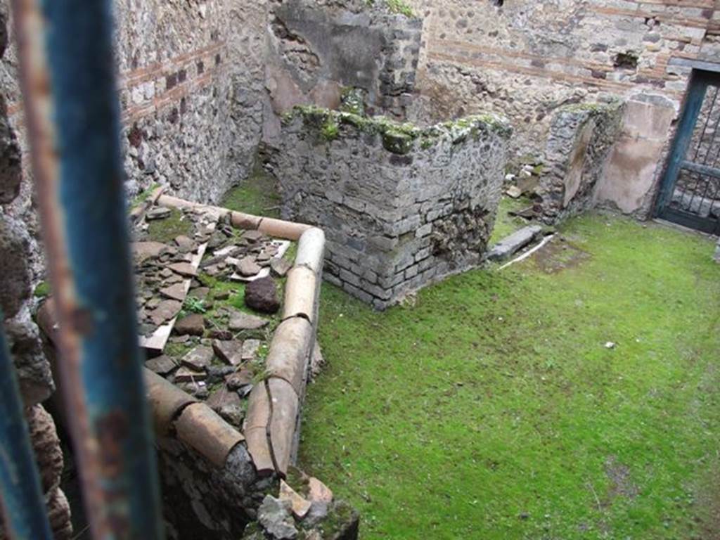 VII.12.21 Pompeii. March 2009. North side, from VII.12.21