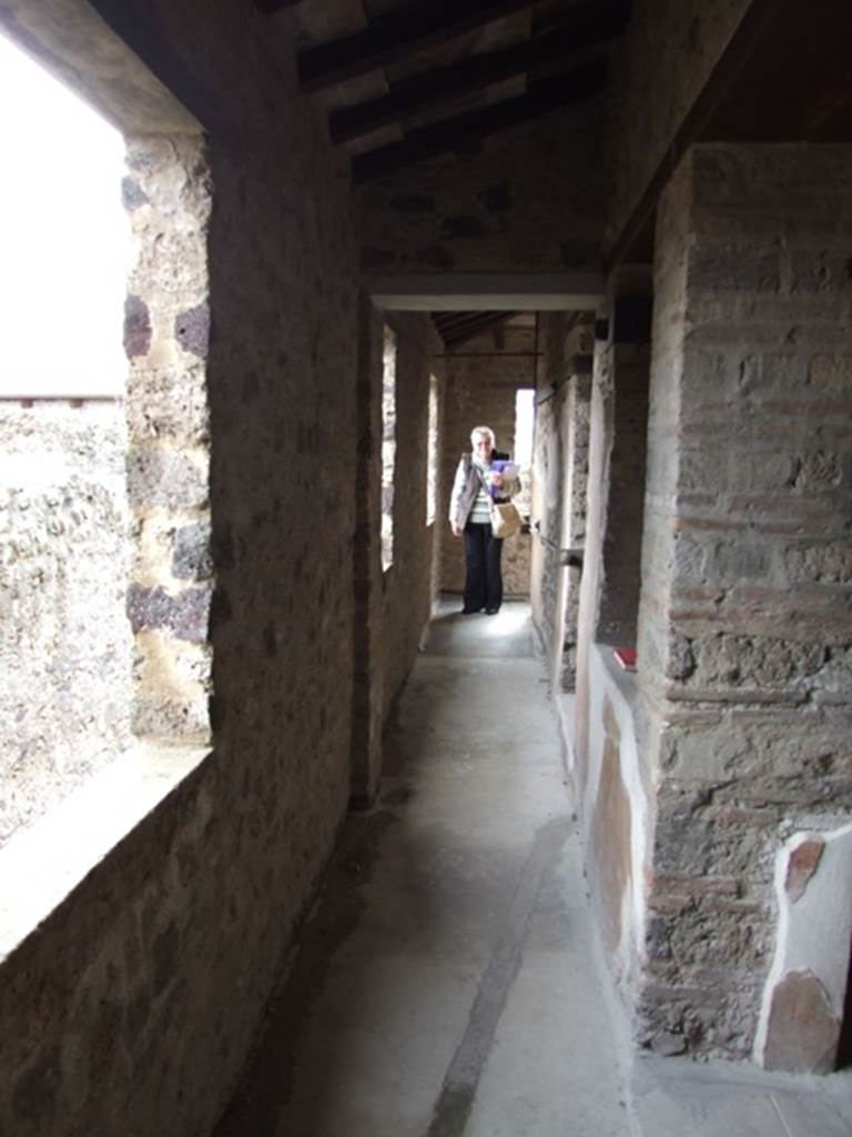 VII.12.20 Pompeii. March 2009. Corridor, looking south, from outside Room 4.