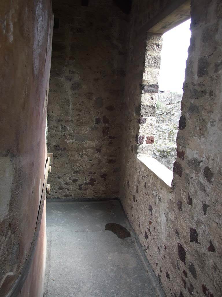 VII.12.20 Pompeii. March 2009. Outer corridor, looking east, towards window overlooking Vicolo del Balcone Pensile.