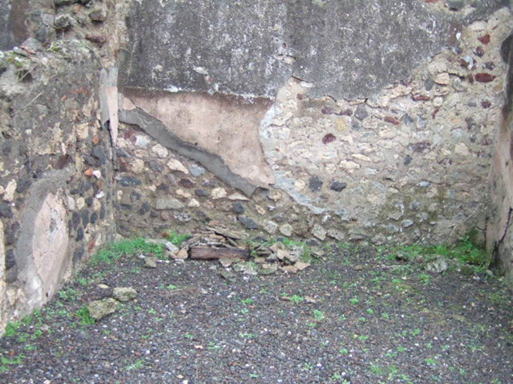 VII.13.8 Pompeii. December 2005. East wall of Ala, on east side of atrium.