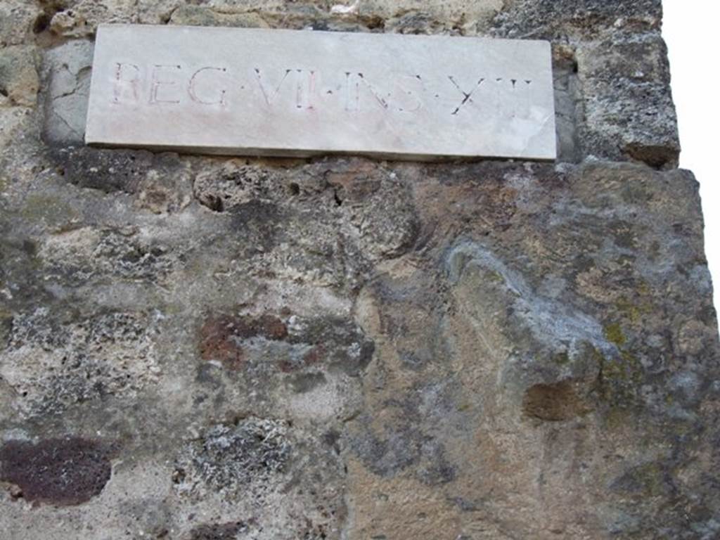 VII.13.14 Phallus carved in stone block at corner of Vico della Maschera and Vico degli Scheletri.