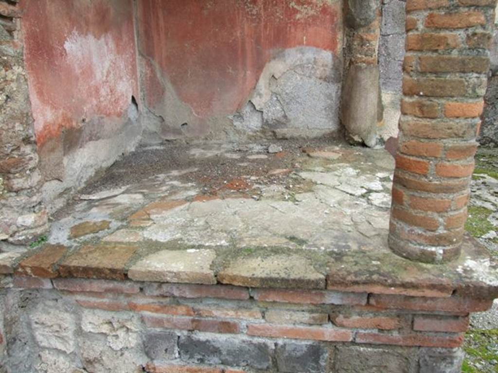 VII.14.5 Pompeii. March 2009. Lararium. Base.
