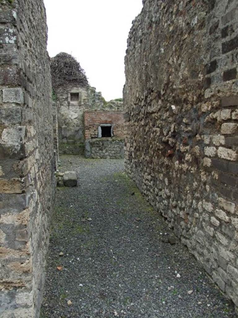 VII.14.5 Pompeii. March 2009. Room 15. Corridor leading to kitchen area, looking south.
