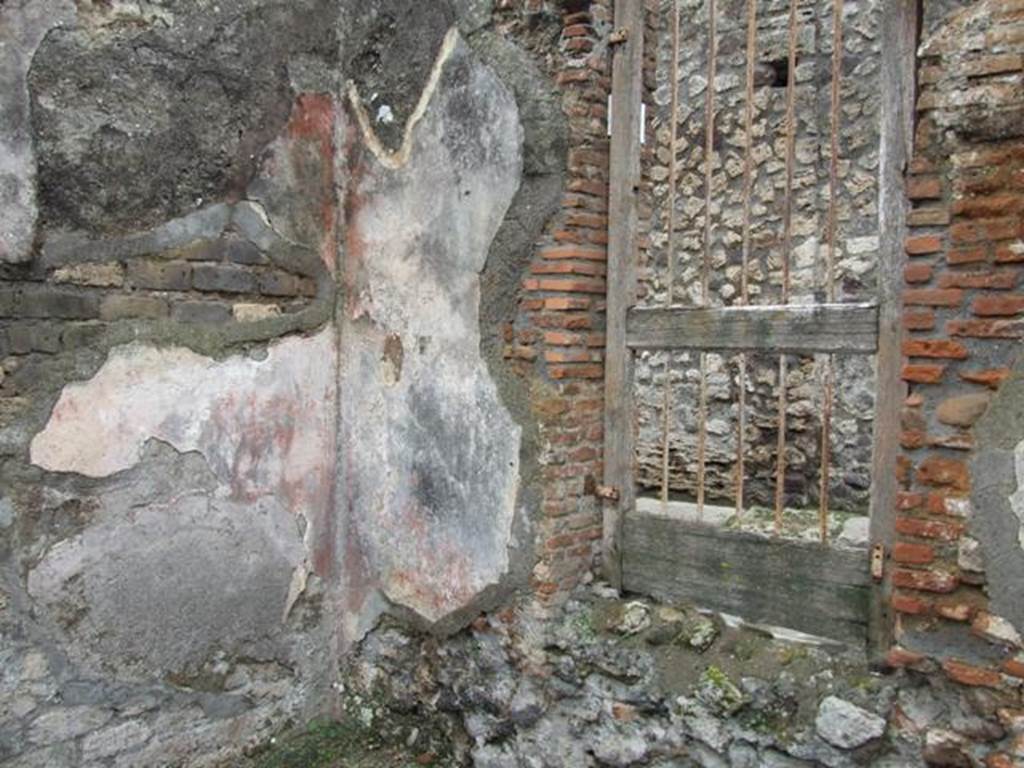 VII.14.5 Pompeii. March 2009. Entrance doorway of VII.14.18, looking south west.