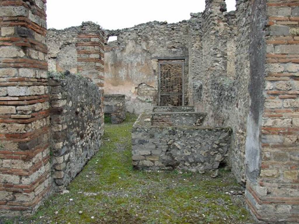 VII.14.5 Pompeii. March 2009. Room 22. Looking north to entrance at VII.14.17.