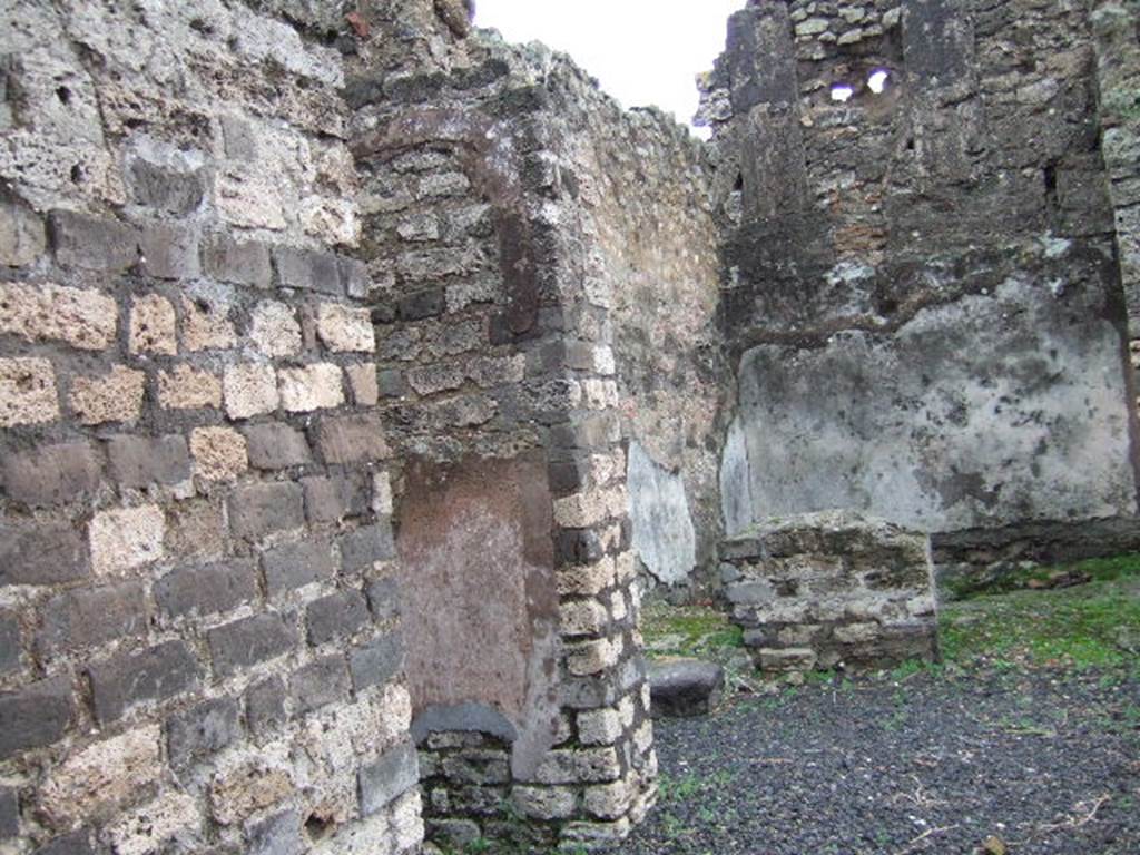 VII.14.19 Pompeii. December 2005. Looking east from entrance towards north side.
