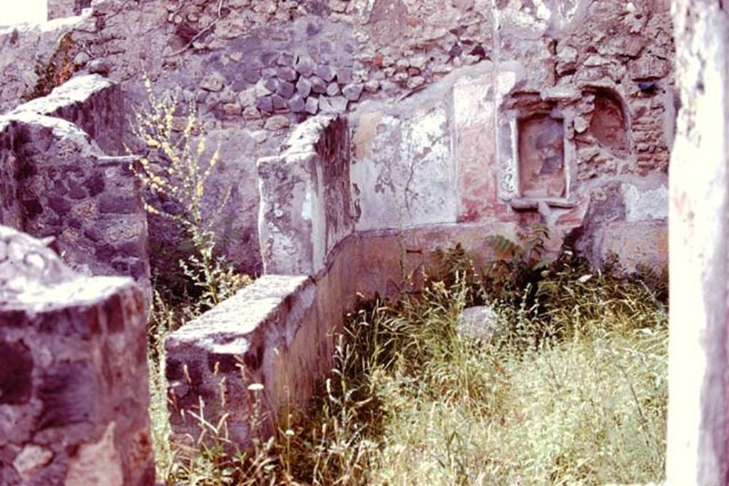 VII.15.5 Pompeii, 1978. Looking towards north wall of garden area. Photo by Stanley A. Jashemski.
Source: The Wilhelmina and Stanley A. Jashemski archive in the University of Maryland Library, Special Collections (See collection page) and made available under the Creative Commons Attribution-Non Commercial License v.4. See Licence and use details. J78f0237