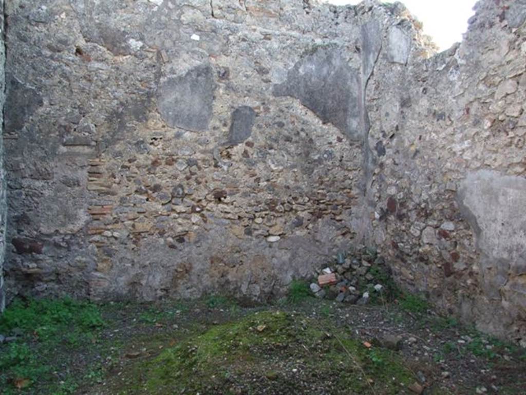 VII.15.13 Pompeii. December 2007. Garden at rear in south west corner.