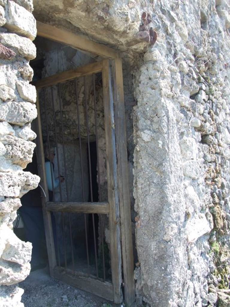 VII.16.13 Pompeii. March 2009. Doorway to room 47.