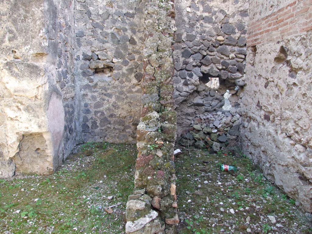 VII.16.14 Pompeii. December 2007. Room 4, steps to upper floor, on right. Doorway to room 3 in VII.16.13, on the left.