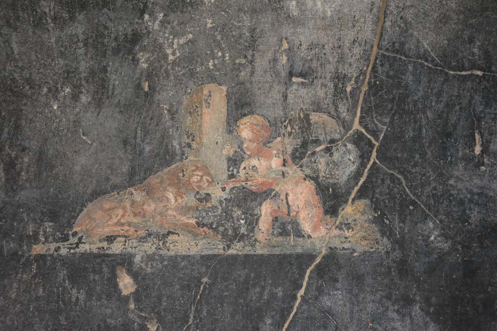 VII.16.22 Pompeii. October 2018. Room 58, detail from centre of panel on west side of central painting on north wall.
Foto Annette Haug, ERC Grant 681269 D�COR.



