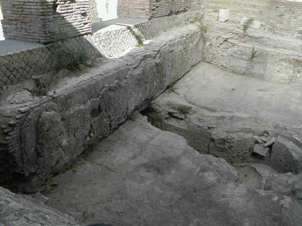 VII.16.a Pompeii. September 2005. Room 2, west side of pool.