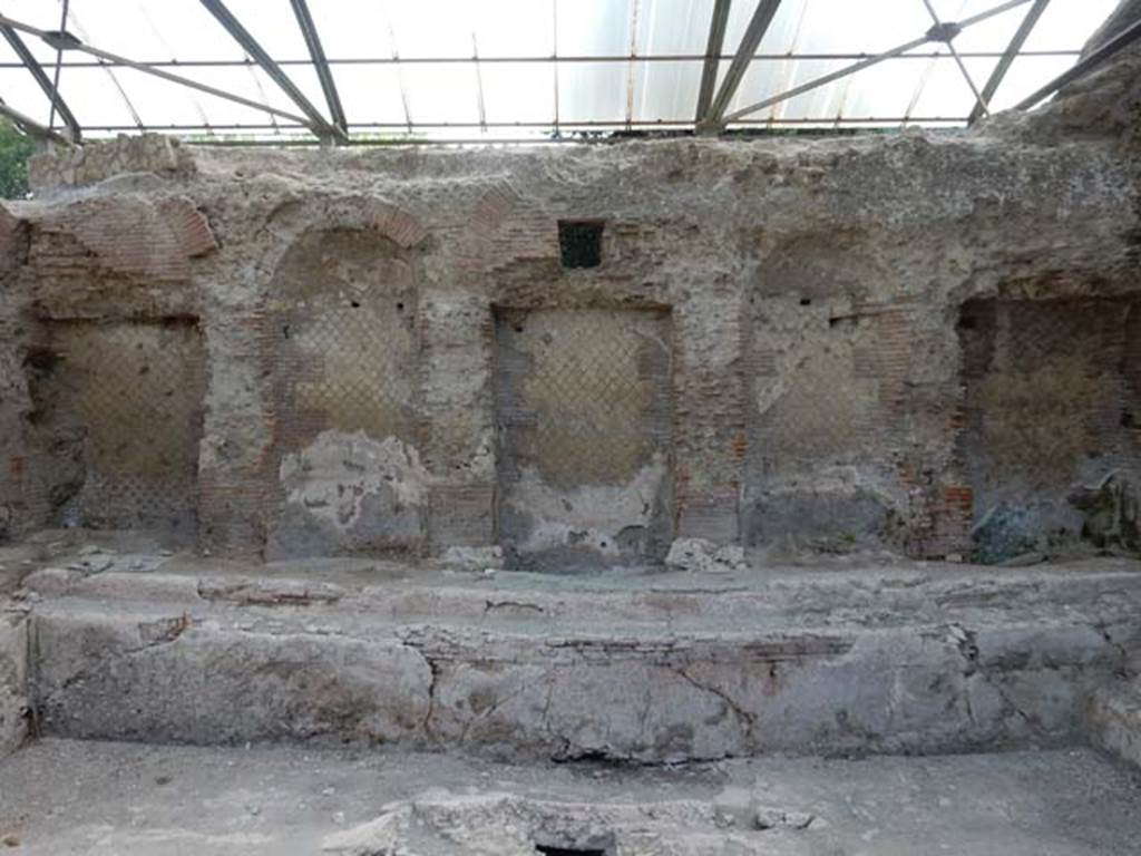 VII.16.a Pompeii. May 2015. Room 2, looking towards the east side. Photo courtesy of Buzz Ferebee.