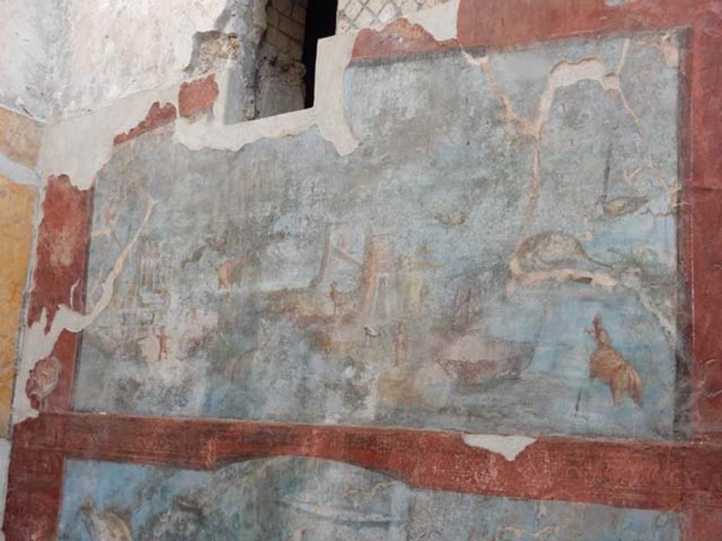 VII.16.a Pompeii. May 2015. Room 9, upper part of east wall. Photo courtesy of Buzz Ferebee.