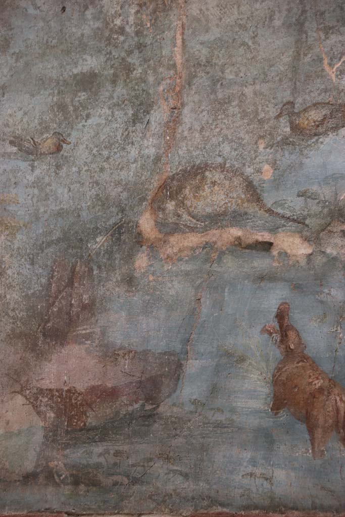 VII.16.a Pompeii. October 2020. Room 9, detail from upper part of south end of east wall.
Photo courtesy of Klaus Heese.