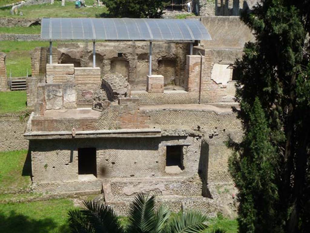 VII.16.a Pompeii. May 2011. Looking east towards rooms at north end of Suburban Baths.
Photo courtesy of Michael Binns.