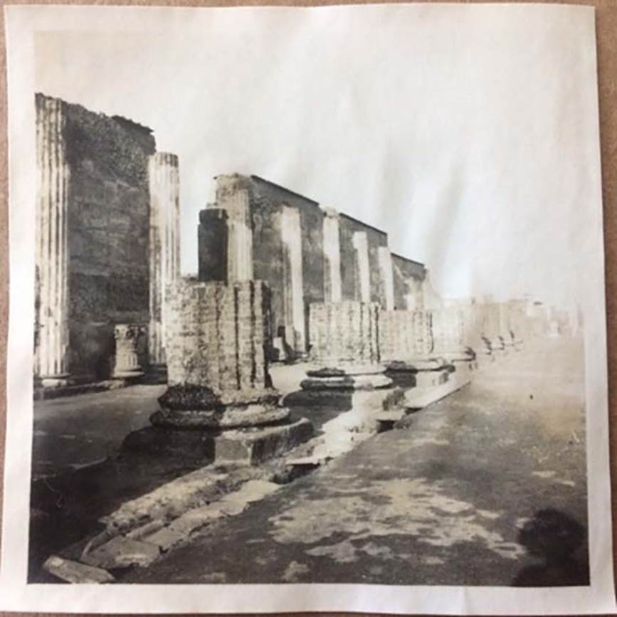 VIII.I.1, Pompeii. August 27, 1904. Looking east towards north wall, and doorway at VIII.1.2. Photo courtesy of Rick Bauer.