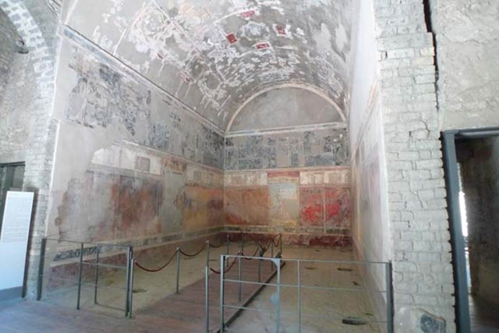 VIII.1.a, Pompeii. June 2017. Oecus A, looking east from south-west corner, near doorway to Triclinium C, on right. Photo courtesy of Michael Binns.