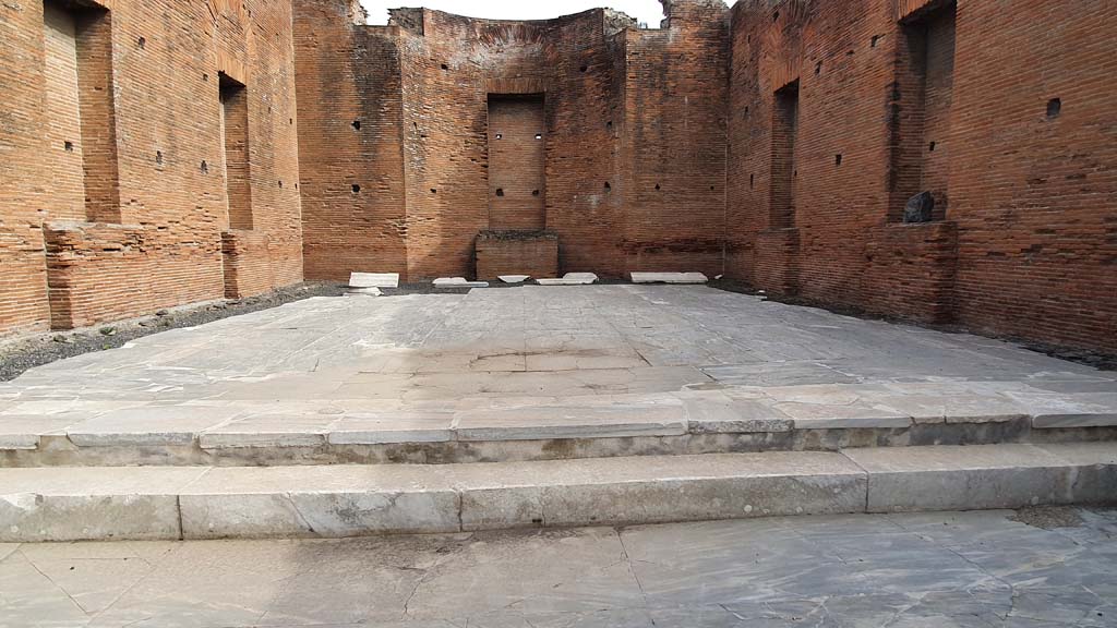 VIII.2.6 Pompeii. August 2021. Looking south from entrance doorway.
Foto Annette Haug, ERC Grant 681269 DÉCOR.