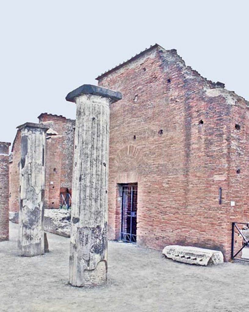 VIII.2.7 Pompeii. October 2001. Looking towards entrance doorway, in centre, on south side of forum. Photo courtesy of Peter Woods.