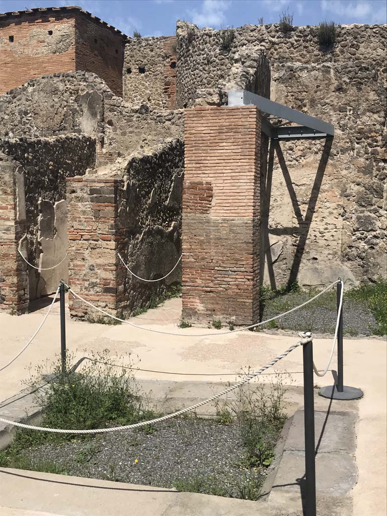 VIII.2.13 Pompeii. April 2019. Looking towards two doorways in north-west corner of atrium, on left.
Photo courtesy of Rick Bauer.