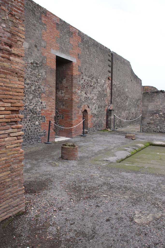 VIII.2.14 Pompeii. October 2020. Looking south-west across atrium towards corridor linking to house at VIII.2.16, centre left.
Photo courtesy of Klaus Heese.