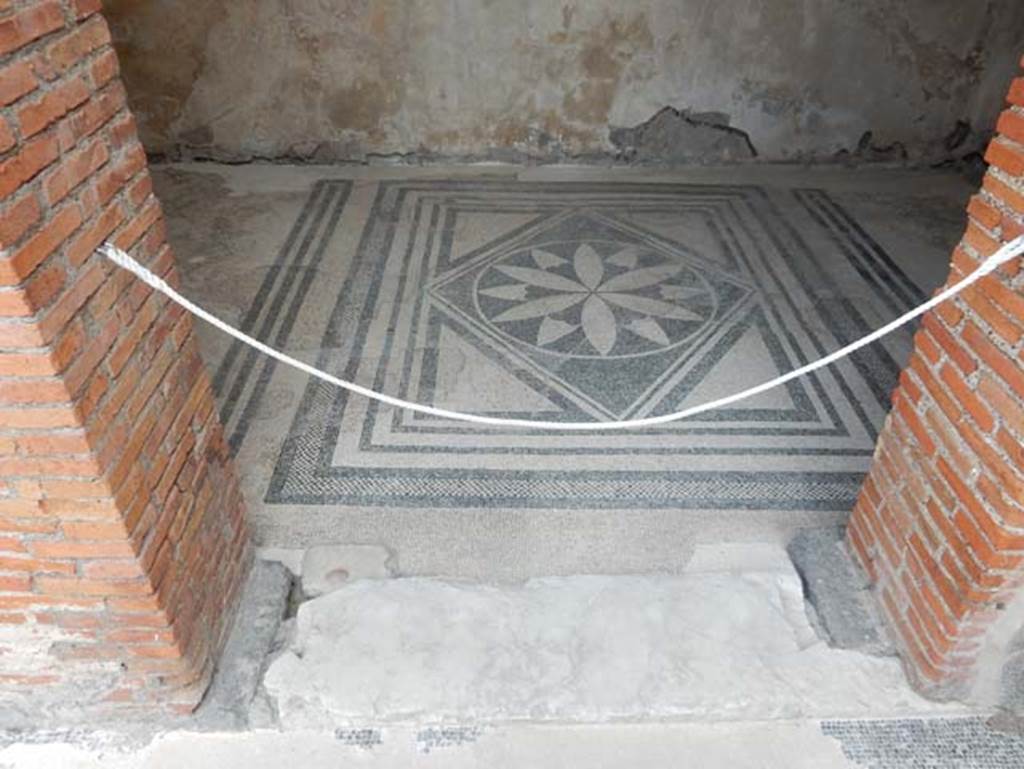 VIII.2.16 Pompeii. May 2017. Looking north through doorway of cubiculum in north-east corner of atrium. Photo courtesy of Buzz Ferebee.