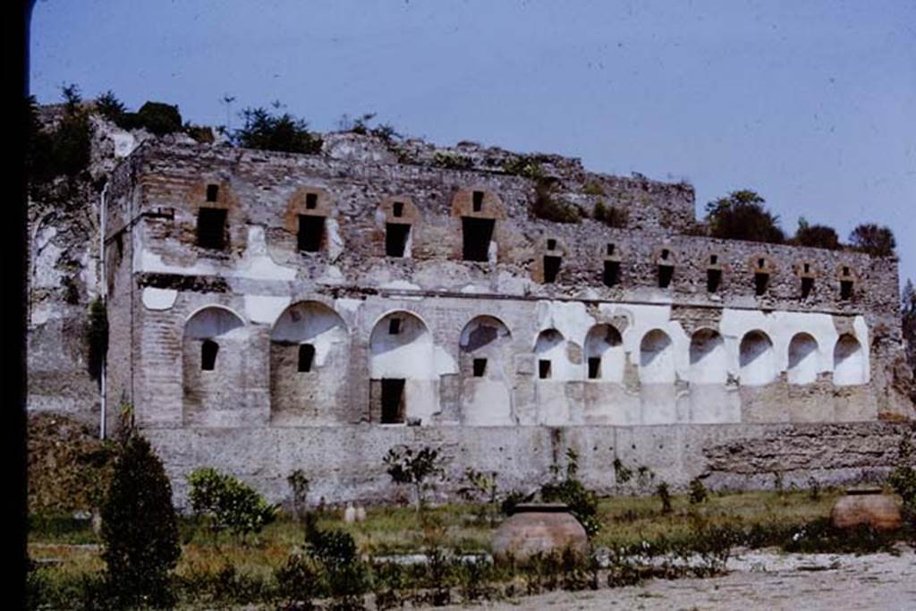 VIII.2.20 Pompeii. 1968. Rear of Sarno baths. Photo by Stanley A. Jashemski.
Source: The Wilhelmina and Stanley A. Jashemski archive in the University of Maryland Library, Special Collections (See collection page) and made available under the Creative Commons Attribution-Non Commercial License v.4. See Licence and use details.
J68f1373