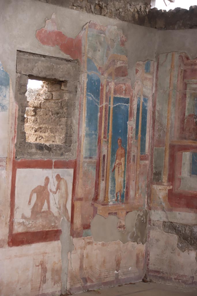 VIII.2.23 Pompeii. May 2024.
Detail from east wall and south-east corner. Photo courtesy of Klaus Heese.