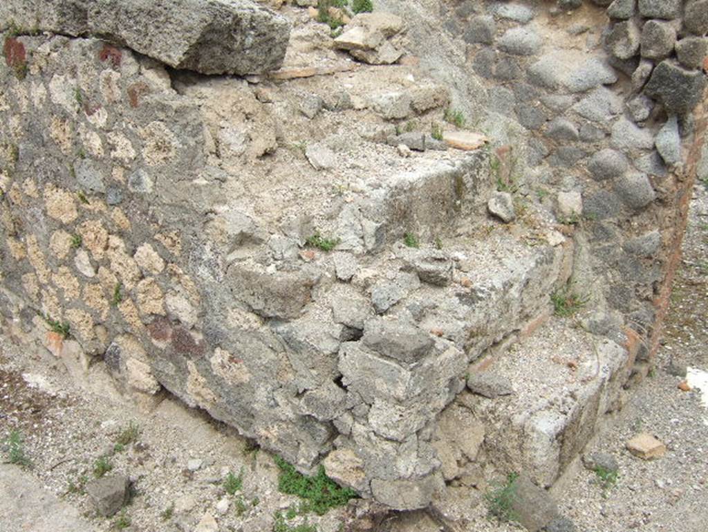 VIII.2.34 Pompeii. May 2006. Steps to upper floor.