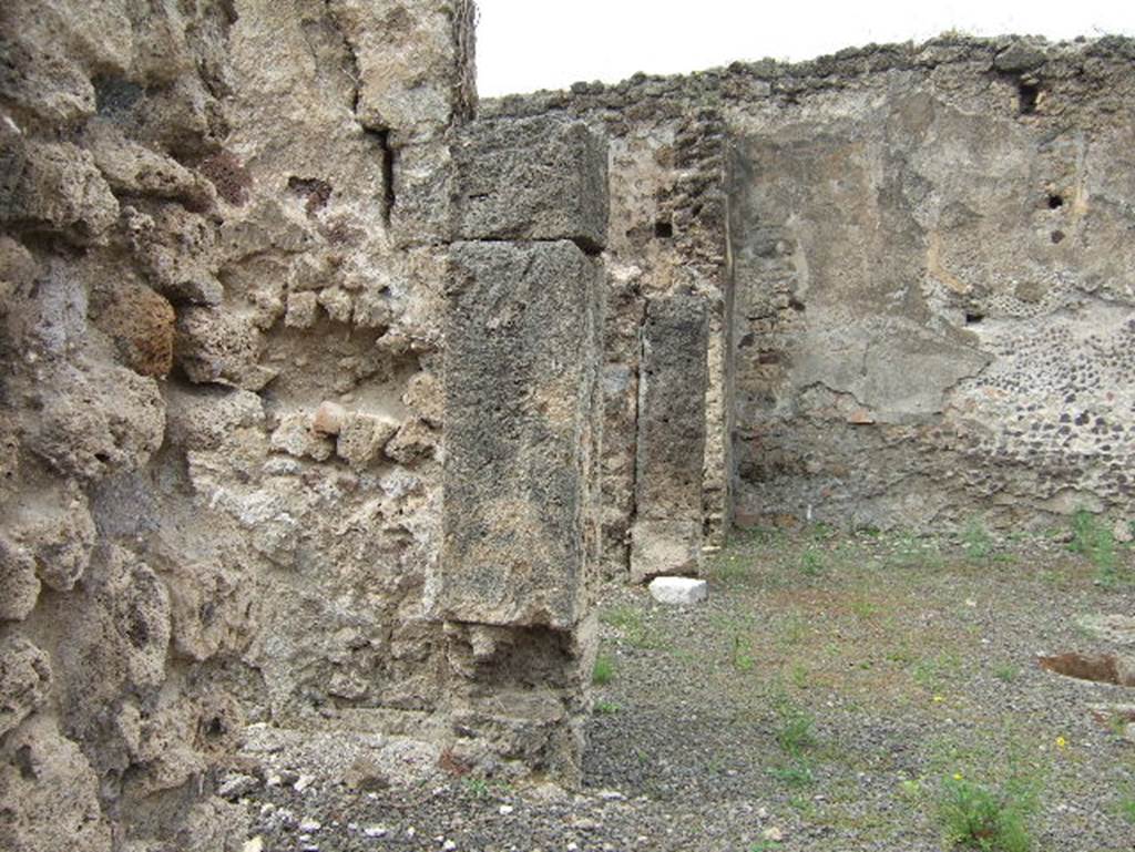 VIII.2.36 Pompeii. May 2006. Looking west towards three rooms on the south side of the atrium. 