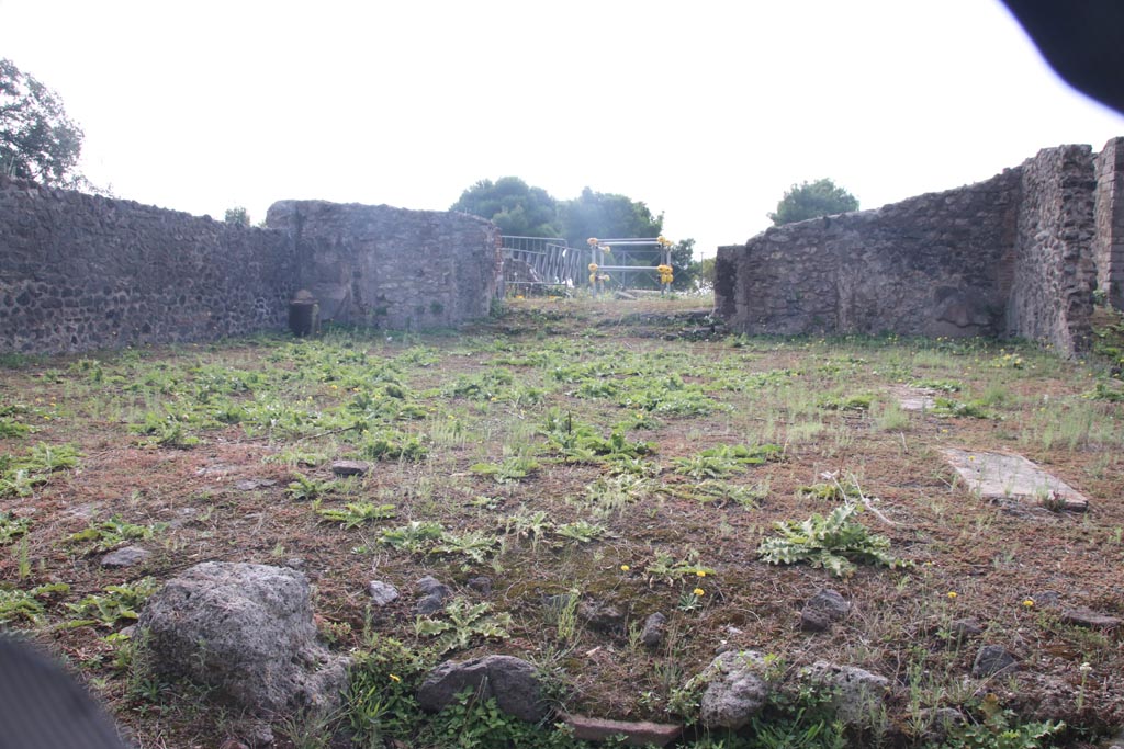 VIII.2.37 Pompeii. October 2023.
Looking south across large room or atrium towards steps up to peristyle area. Photo courtesy of Klaus Heese.
