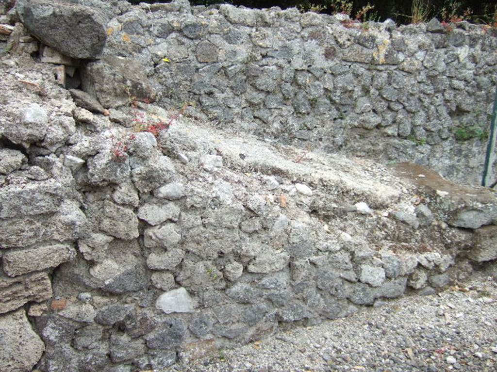 VIII.2.39 Pompeii. May 2006. Room u. Ramp.