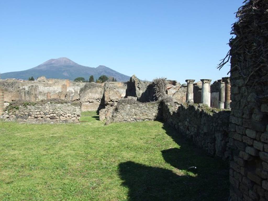 VIII.3.4 Pompeii. March 2009. Room 18, rear garden area. Looking north from south-east corner. According to Jashemski, at the back of the above garden there was an entrance to an area, which had been cleared of old construction and put under cultivation.
See Jashemski, W. F., 1993. The Gardens of Pompeii, Volume II: Appendices. New York: Caratzas. (p.210)